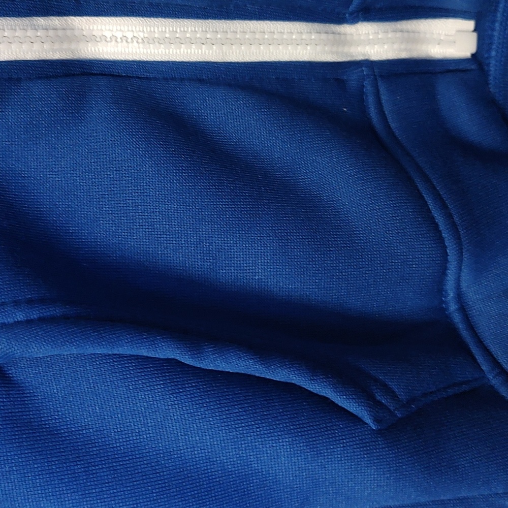 Child's Blue hoodie 4T nwot - Picture 4 of 5